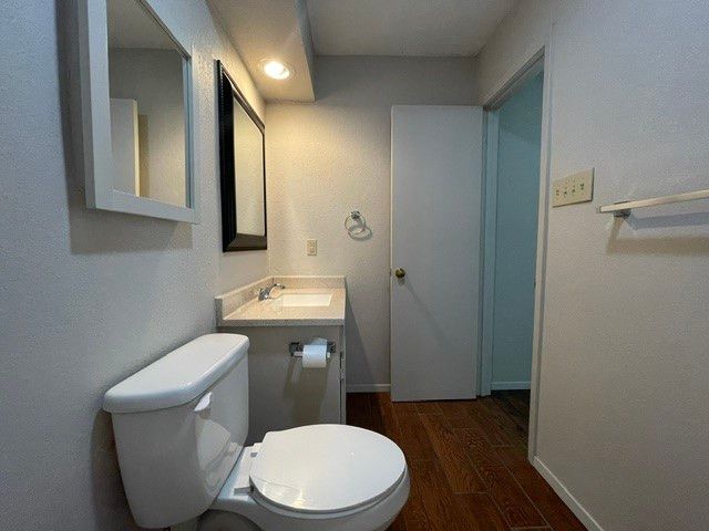 7536 Meadowlark Lane N, Watauga, TX 76148