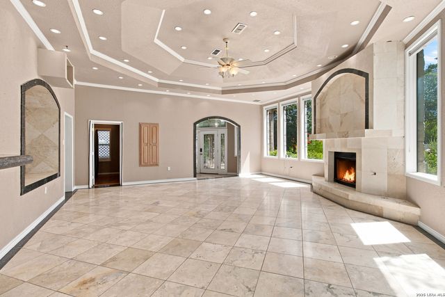 10011 Southwell Road, San Antonio, TX 78240