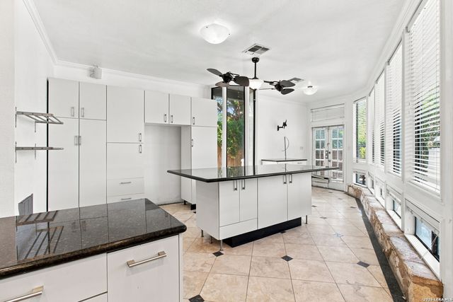 10011 Southwell Road, San Antonio, TX 78240