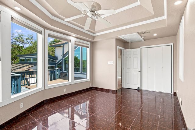 10011 Southwell Road, San Antonio, TX 78240