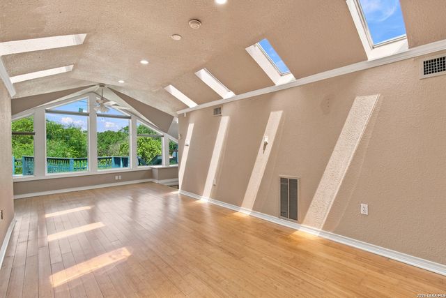 10011 Southwell Road, San Antonio, TX 78240