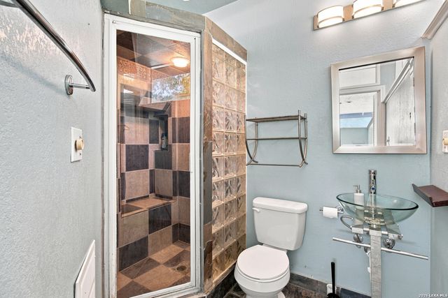10011 Southwell Road, San Antonio, TX 78240