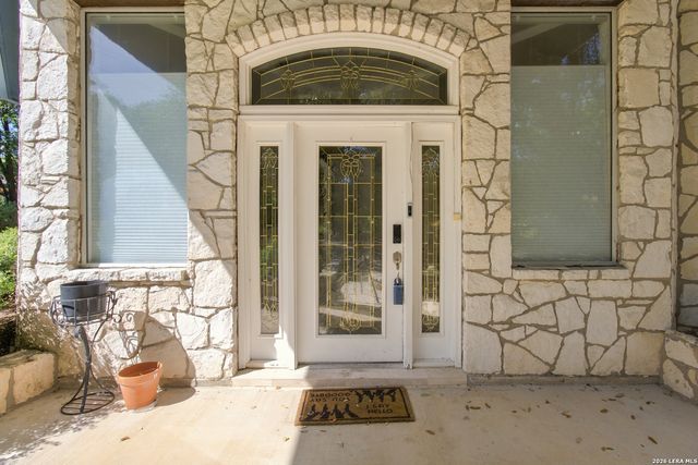 10011 Southwell Road, San Antonio, TX 78240