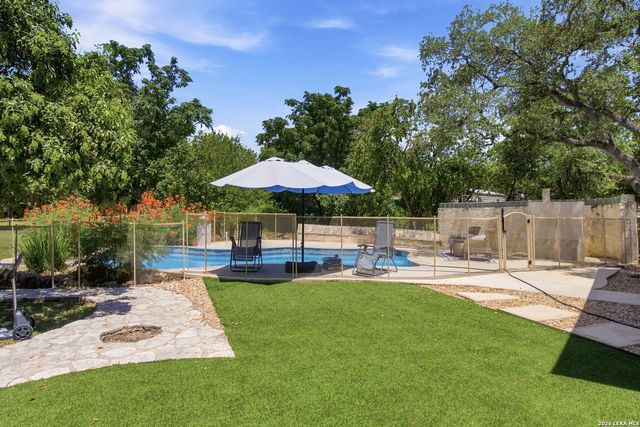 10011 Southwell Road, San Antonio, TX 78240