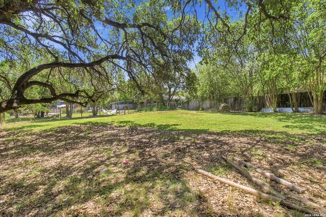 10011 Southwell Road, San Antonio, TX 78240