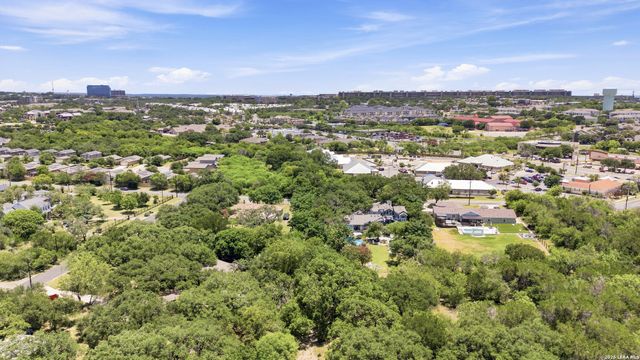 10011 Southwell Road, San Antonio, TX 78240