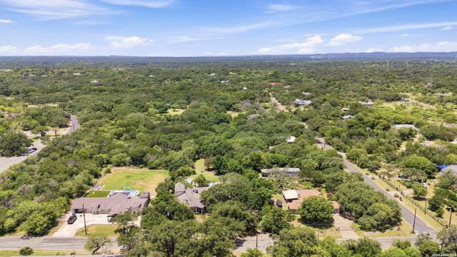 10011 Southwell Road, San Antonio, TX 78240