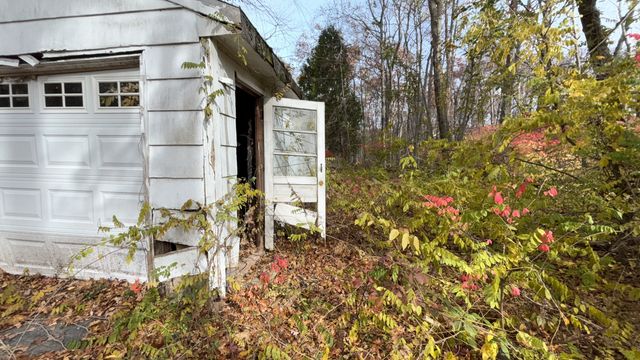 10 Isleib Road, Marlborough, CT 06447