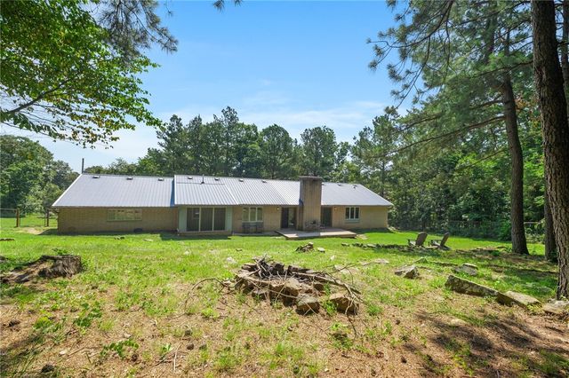 18084 Posy Mountain Drive, Rogers, AR 72756
