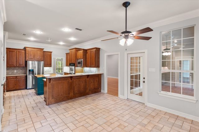 11240 Marsh Wren Circle, Flint, TX 75762