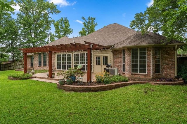 11240 Marsh Wren Circle, Flint, TX 75762