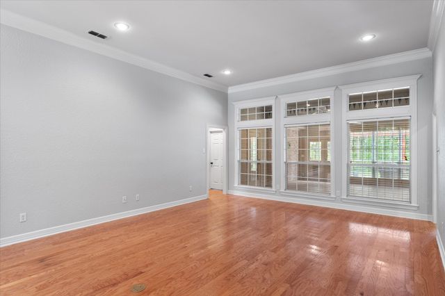 11240 Marsh Wren Circle, Flint, TX 75762