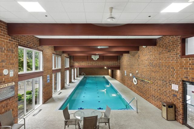 1 Bloomingdale Place 502, Bloomingdale, IL 60108