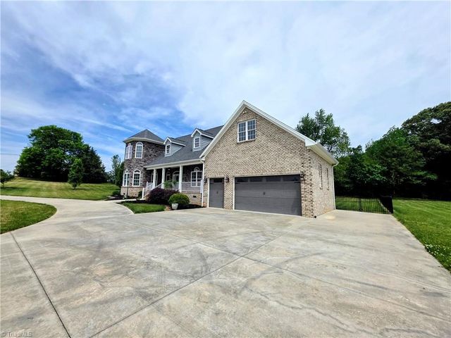 121 Ebert Farm Road, Lexington, NC 27295