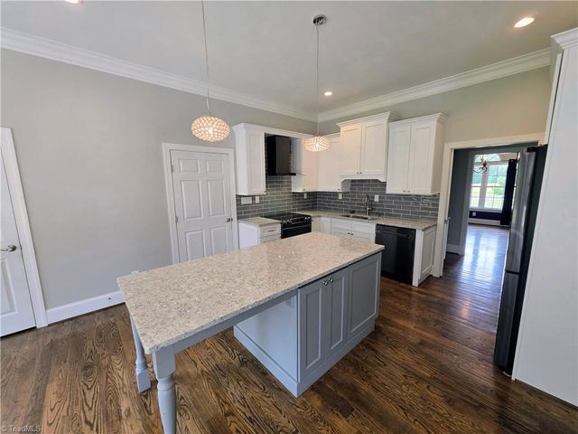 121 Ebert Farm Road, Lexington, NC 27295