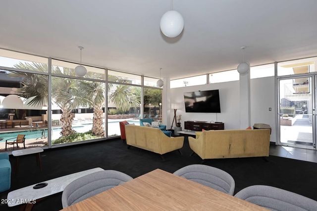 207 W CLARENDON Avenue A2, Phoenix, AZ 85013