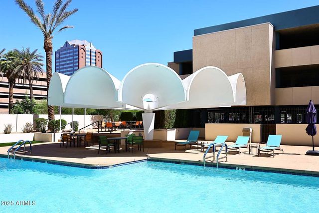 207 W CLARENDON Avenue A2, Phoenix, AZ 85013