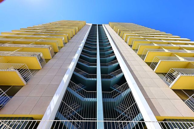 207 W CLARENDON Avenue A2, Phoenix, AZ 85013