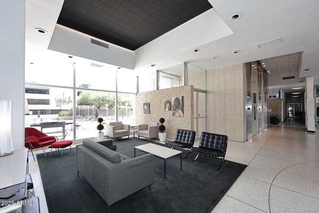 207 W CLARENDON Avenue A2, Phoenix, AZ 85013