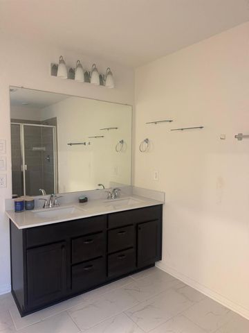 4841 Sun Falls Drive, Katy, TX 77493