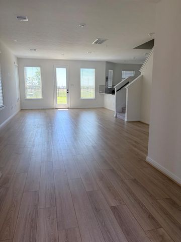 4841 Sun Falls Drive, Katy, TX 77493