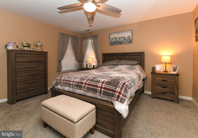 1433 TRISTRAM CIR, Mantua, NJ 08051