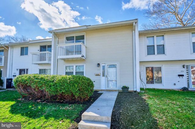 253 WILLOW TER, Sterling, VA 20164