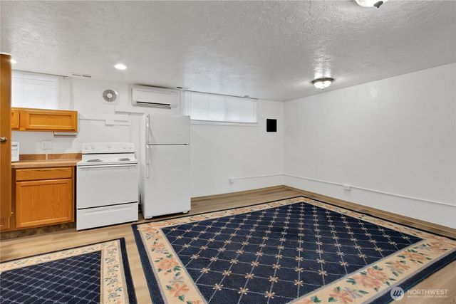 2509 College Street SE, Lacey, WA 98503