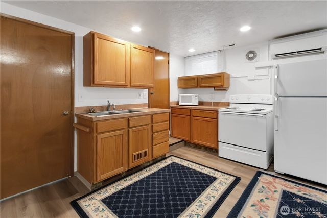 2509 College Street SE, Lacey, WA 98503