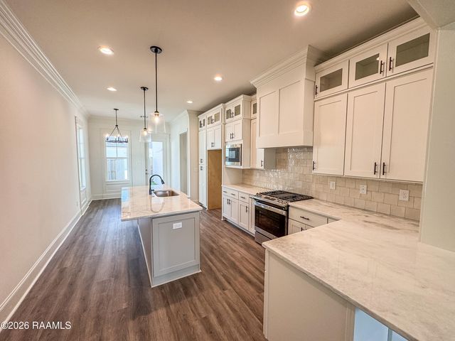 224 Trail Pointe Drive, Scott, LA 70583