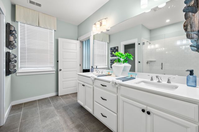 1663 Indy Drive, North Charleston, SC 29405