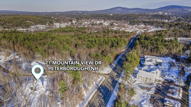 71 Mountain View Drive, Peterborough, NH 03458