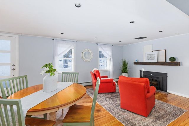 71 Mountain View Drive, Peterborough, NH 03458