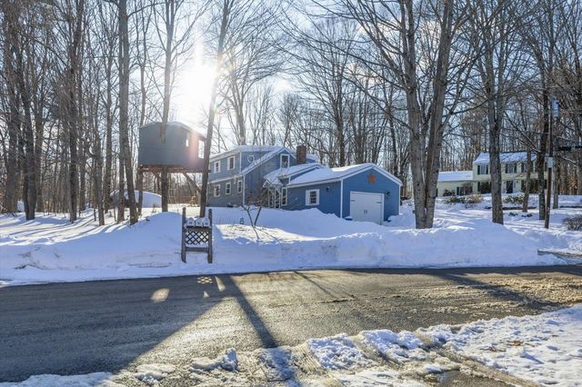 71 Mountain View Drive, Peterborough, NH 03458