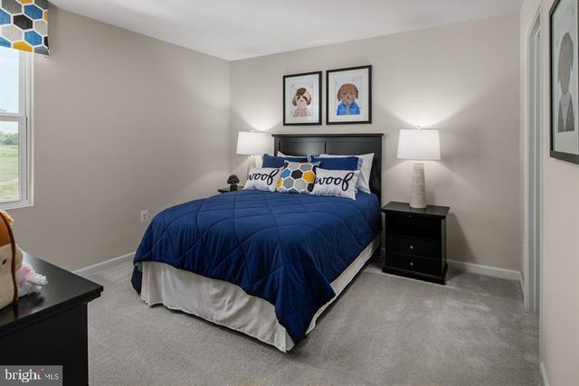 110 EAGLE DR, Gettysburg, PA 17325