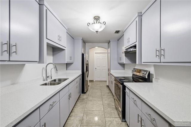 608 Golden Drive, Pharr, TX 78577