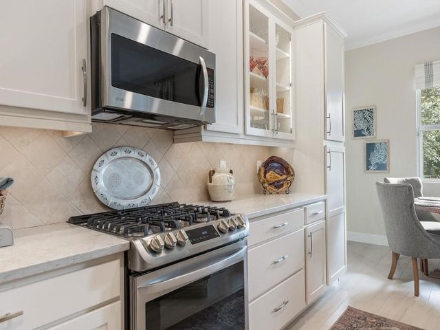 2582 Saint Lucia Circle, Vero Beach, FL 32967