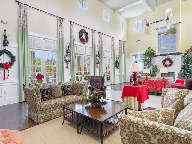 2582 Saint Lucia Circle, Vero Beach, FL 32967