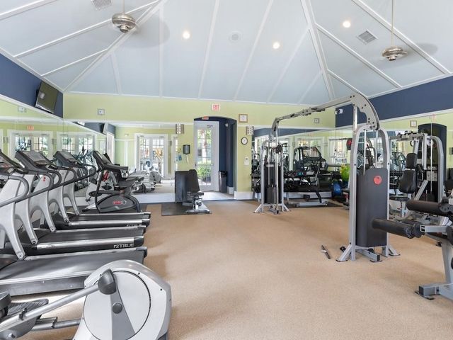 2582 Saint Lucia Circle, Vero Beach, FL 32967