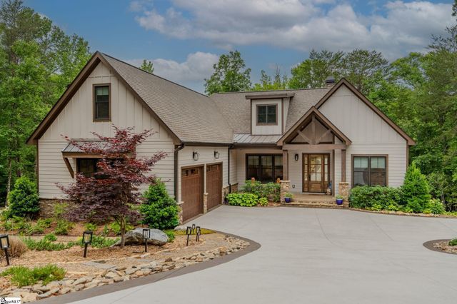 10 Laurel Cove Lane, Travelers Rest, SC 29690