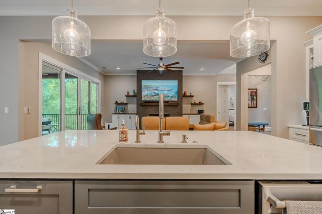 10 Laurel Cove Lane, Travelers Rest, SC 29690
