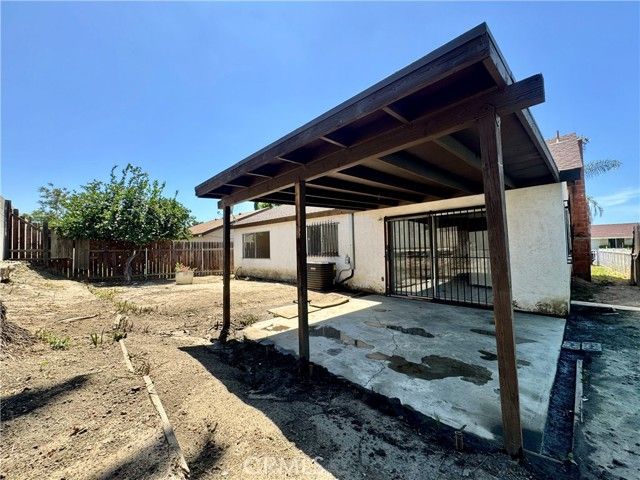 255 S Golden Avenue, San Bernardino, CA 92408