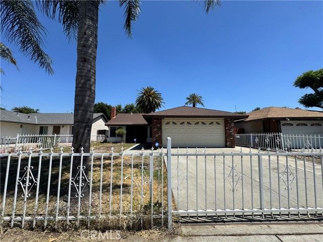 255 S Golden Avenue, San Bernardino, CA 92408