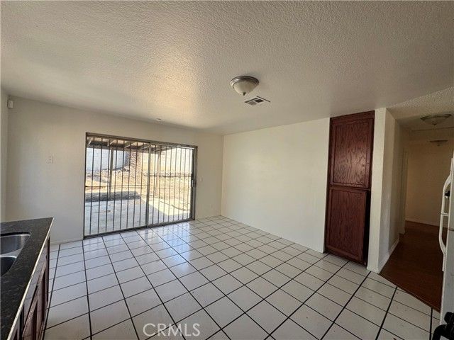 255 S Golden Avenue, San Bernardino, CA 92408