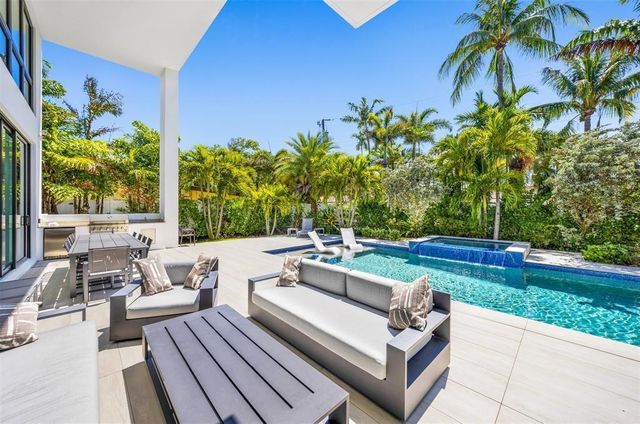 2001 Marietta Drive, Fort Lauderdale, FL 33316