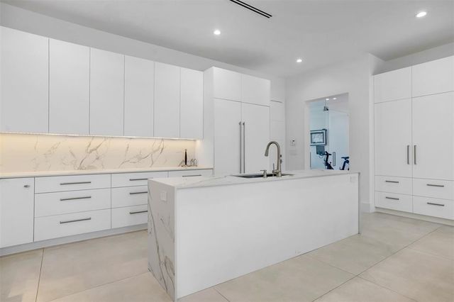 2001 Marietta Drive, Fort Lauderdale, FL 33316