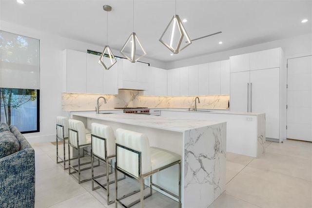 2001 Marietta Drive, Fort Lauderdale, FL 33316