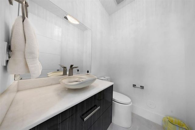 2001 Marietta Drive, Fort Lauderdale, FL 33316