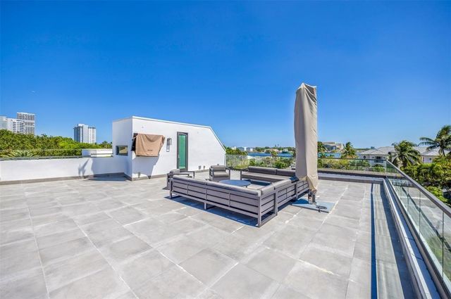 2001 Marietta Drive, Fort Lauderdale, FL 33316