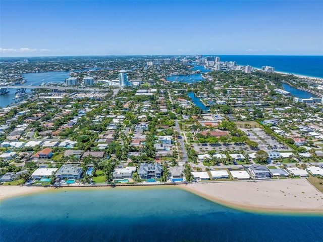 2001 Marietta Drive, Fort Lauderdale, FL 33316